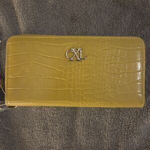 CXL Moss Green Croc-Embossed Wristlet